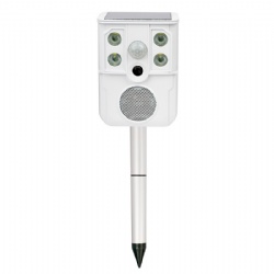 Newest Outdoor Waterproof Solar Animal Repeller Ultrasonic Solar Dog Cat Fox Repellent Deterrent